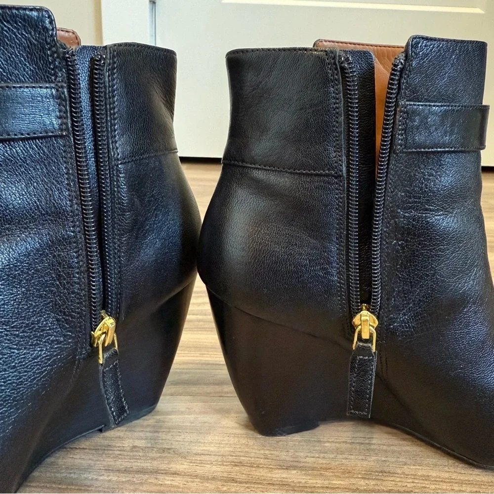 Nine West Black Leather Buckle Wedge Ankle Boots Size 7.5